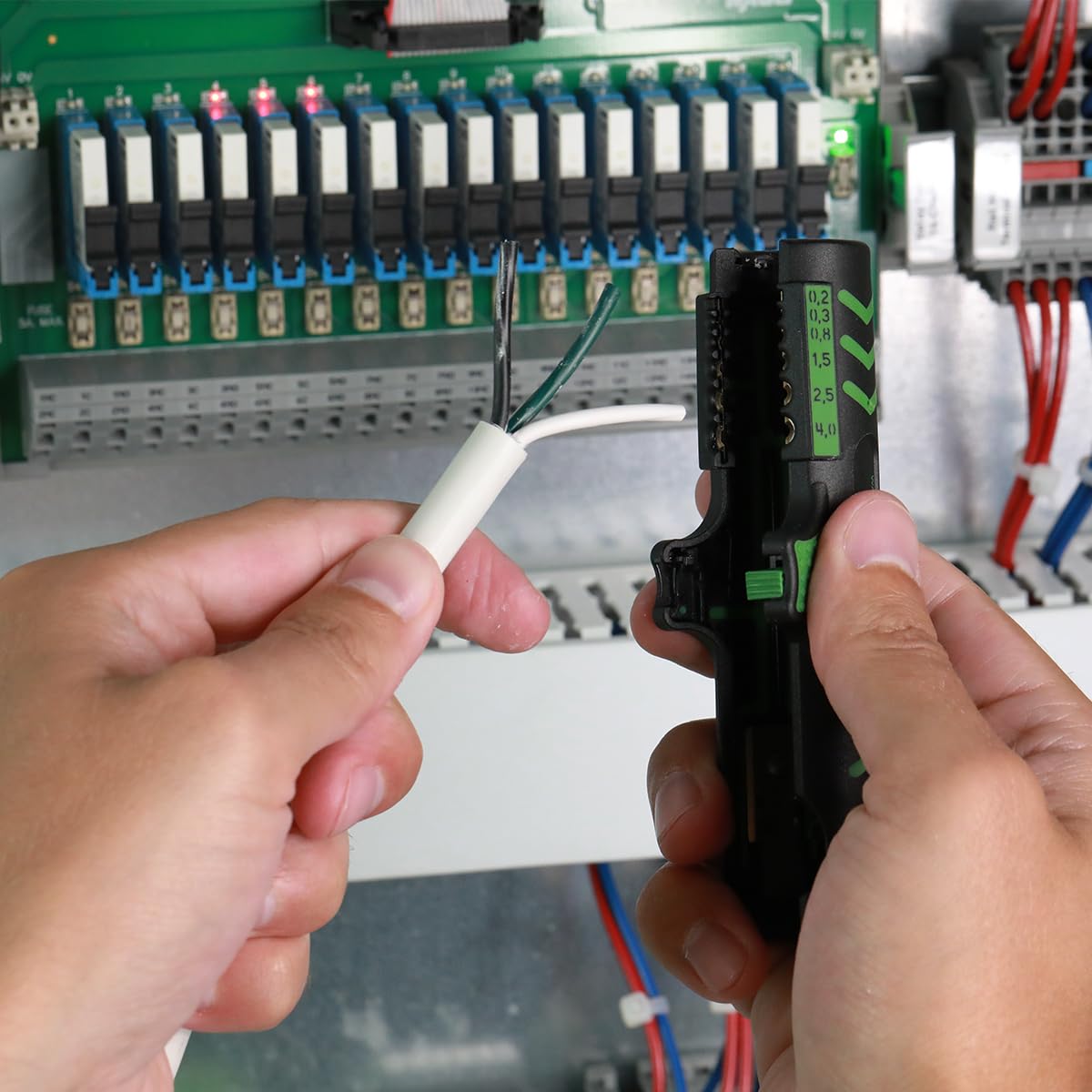 206-1451, WAGO Cable stripper, Ø.18" … .40", [Single Item] - Image 3