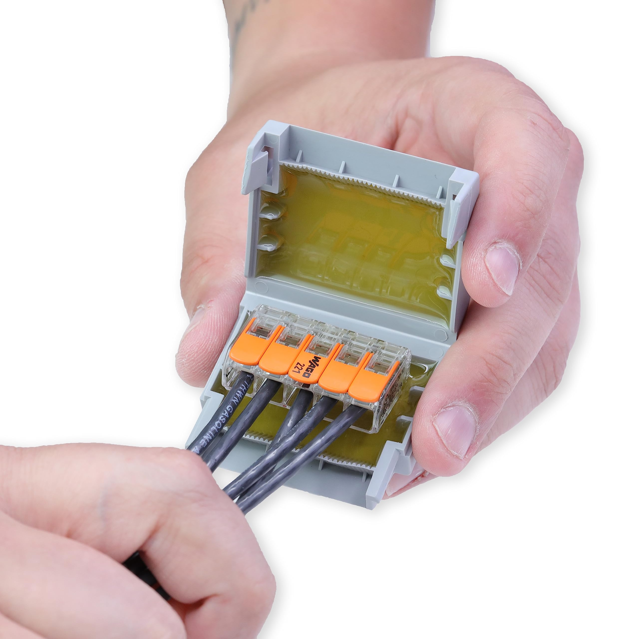 207-1432 | WAGO Gelbox for 221 Series connectors | Moisture Protection | IPX8-certified | 10 AWG | Gray, Label-Free housing | Medium | [Box of 3 Pieces] - Image 5